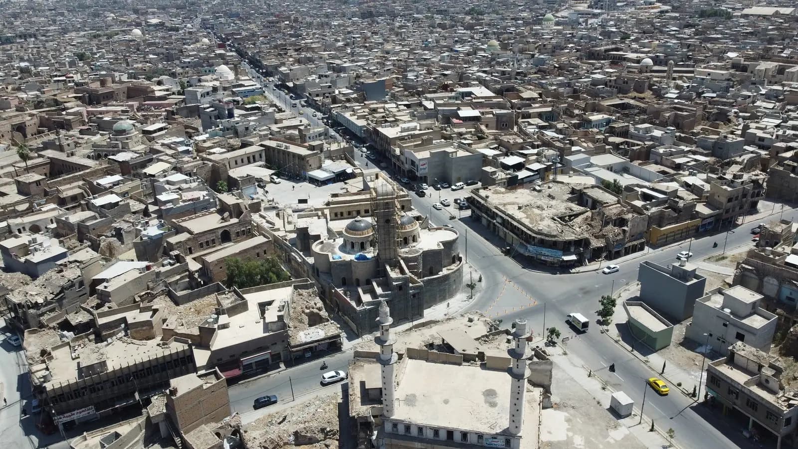 مجلس محافظة نينوى يصادق على مشروع إنشاء مصفاة للنفط وجامعة في سنجار