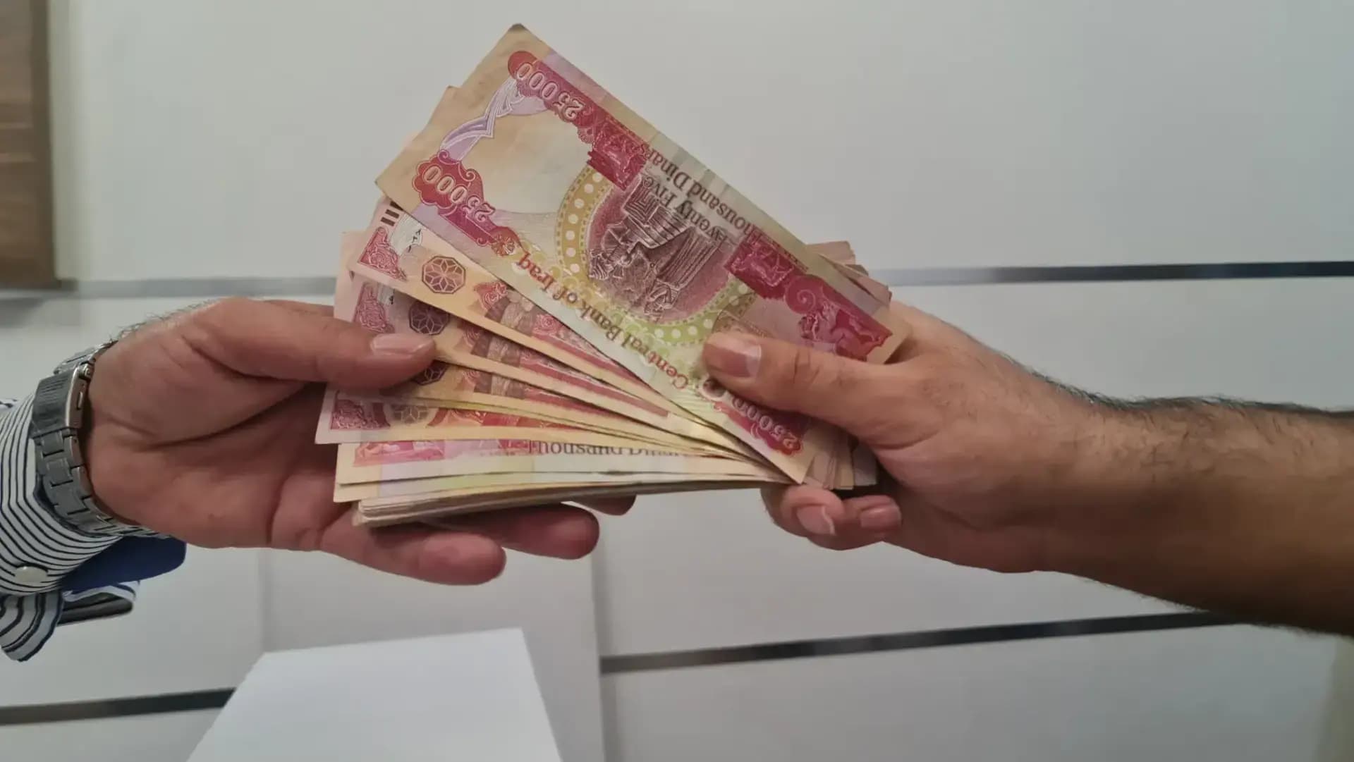 وزارة التجارة: مستحقات مزارعي القمح لهذا العام ستوزع الأسبوع المقبل