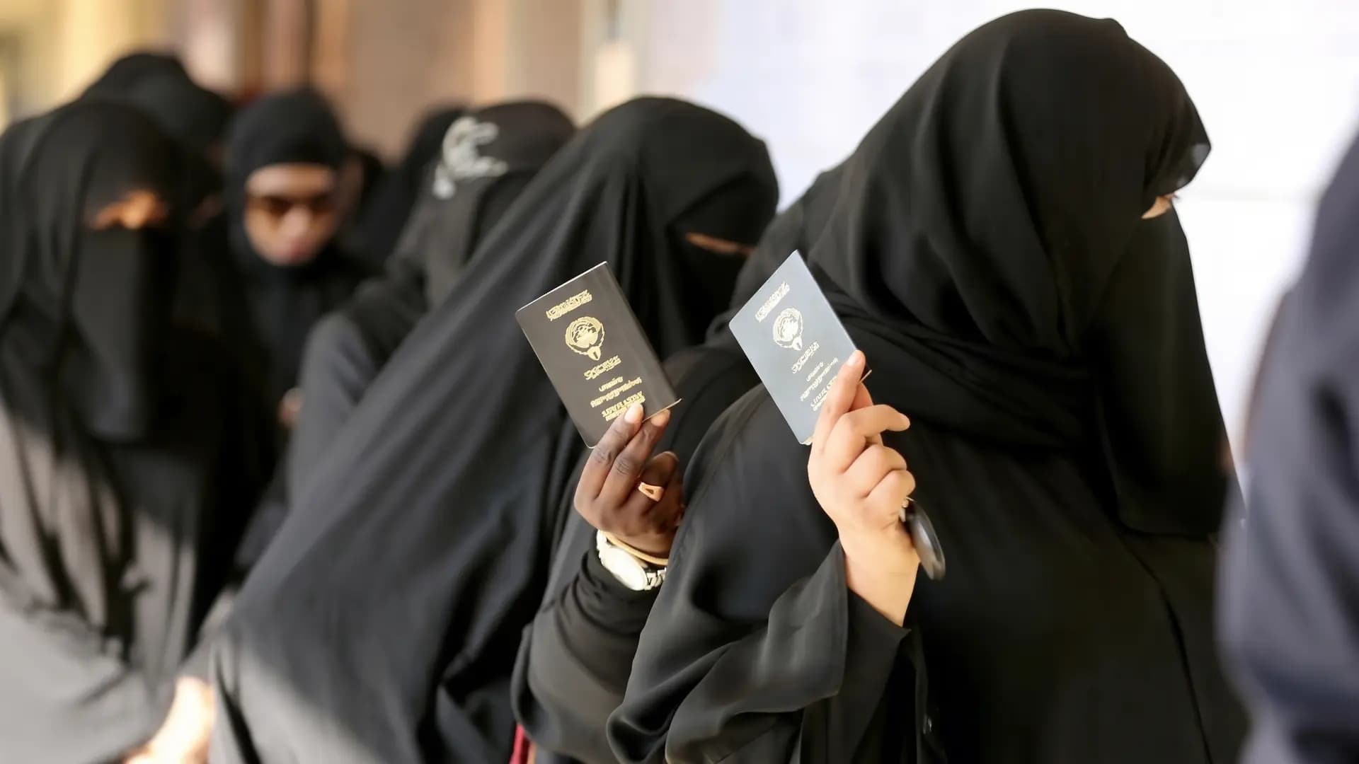 مئات العراقيات في الكويت بلا جنسية بعد سحبها.. ومفوضية حقوق الإنسان تطالب بالتدخل