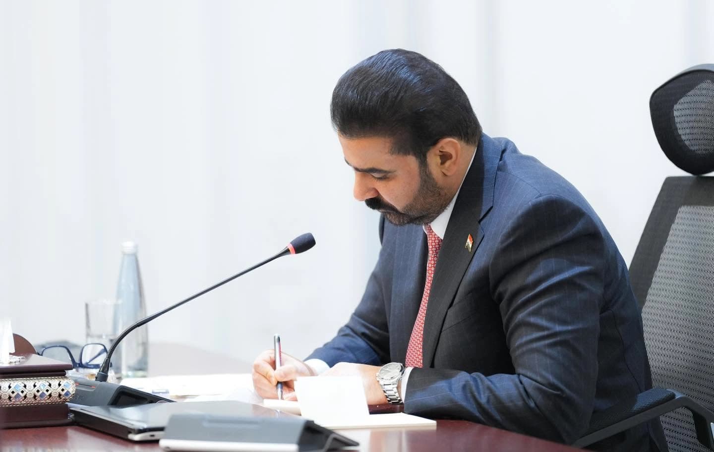 العراق.. تأجيل استيفاء الرسوم الكمركية والضرائب عن البيض والدجاج واللحوم الحية
