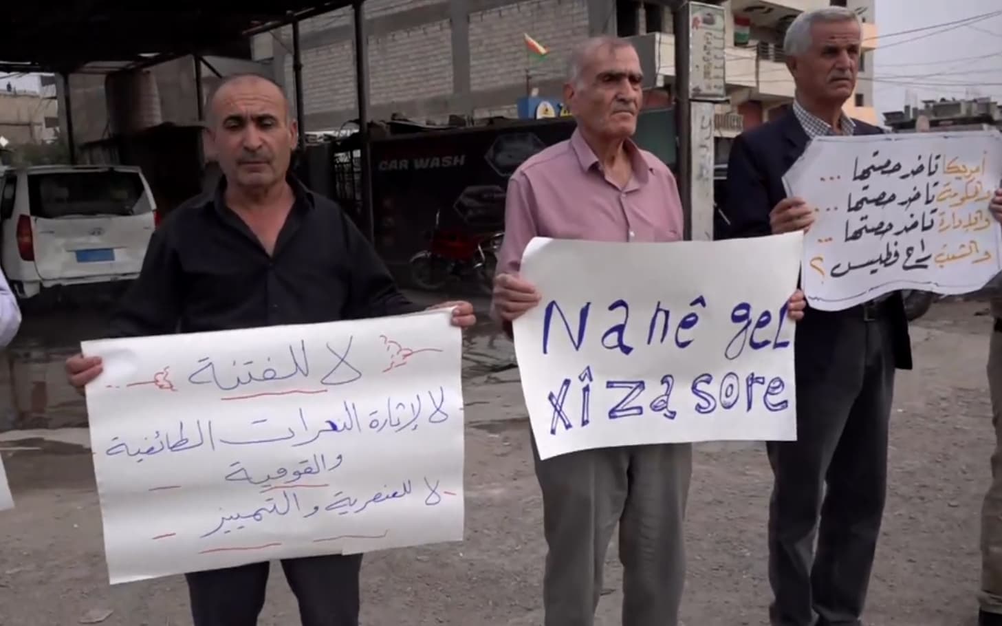 محتجون في قامشلو: مستمرون حتى خفض الأسعار