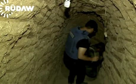 فريق رووداو يرافق البيشمركة لداخل النفق
