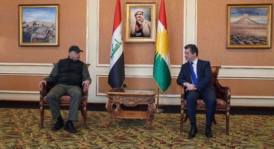 مصطفى الكاظمي ومسرور بارزاني يجتمعان بشأن العمليات المشتركة