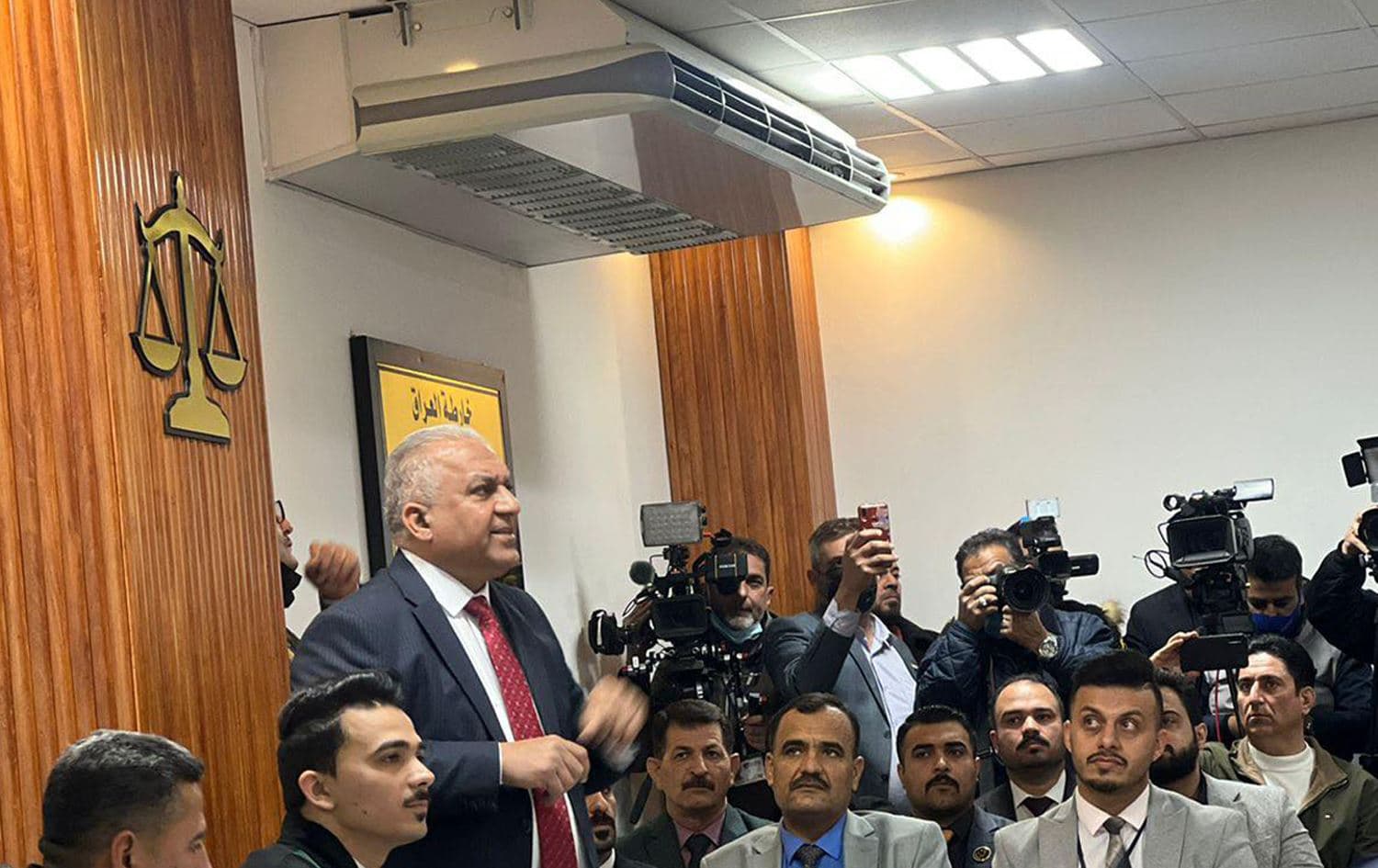 النائب باسم خشان خلال جلسة المحكمة الاتحادية