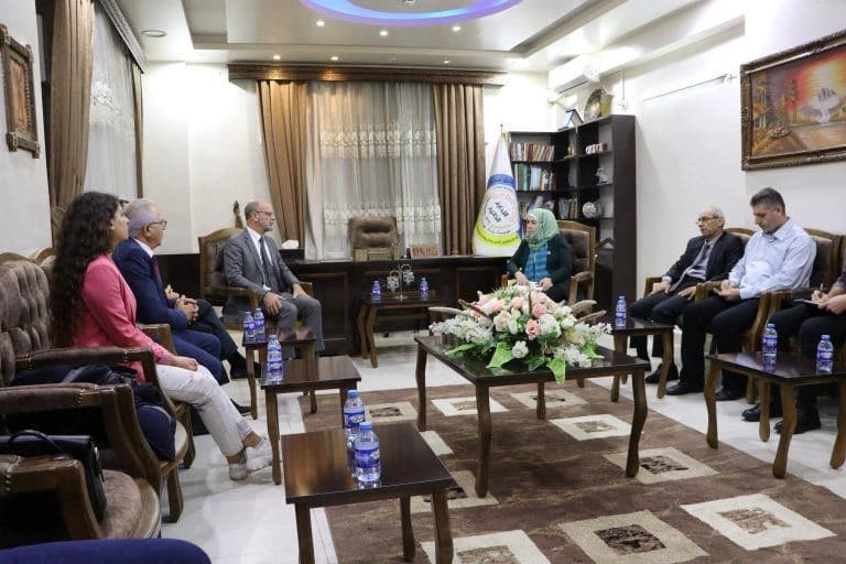 الوفد الفرنسي في دائرة العلاقات الخارجية في الإدارة الذاتية شمال شرق سوريا