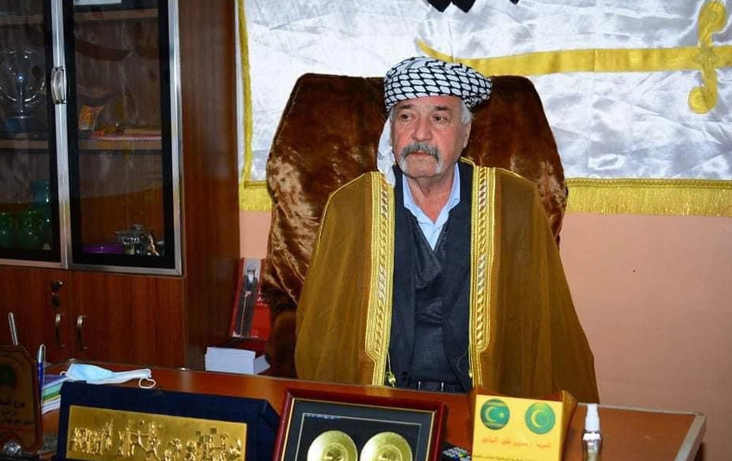 حسين علوش