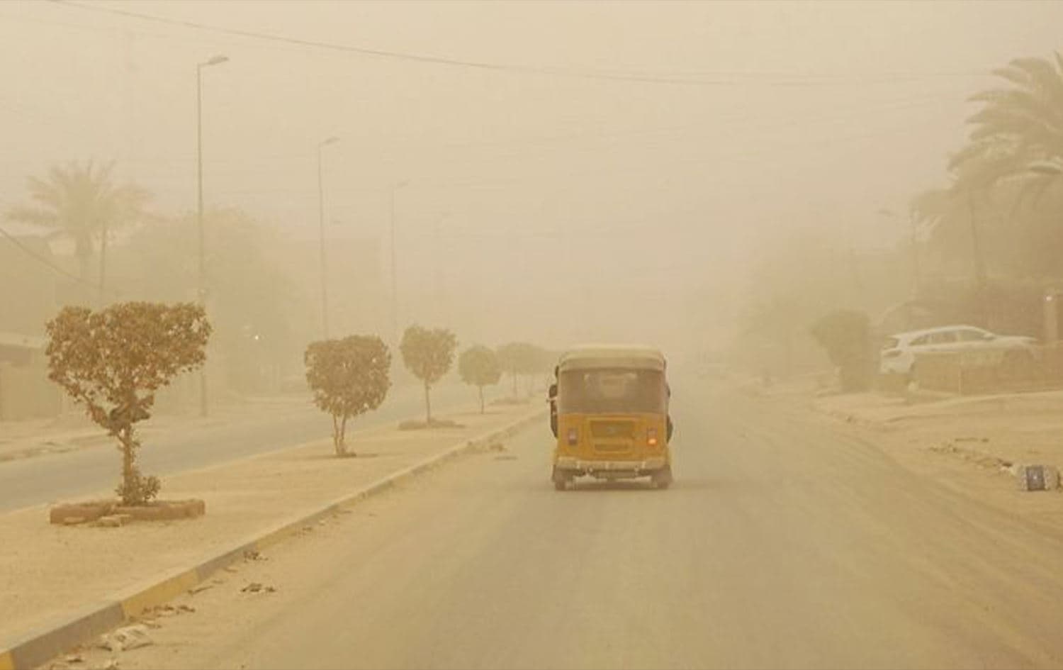 صورة لتصاعد الغبار في العراق - أرشيف