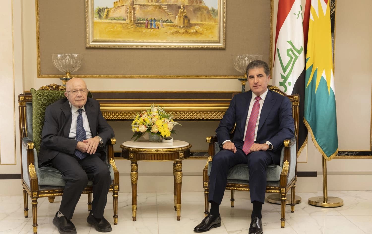 نيجيرفان بارزاني رئيس إقليم كوردستان والمفكر التركي إسماعيل بشيكجي