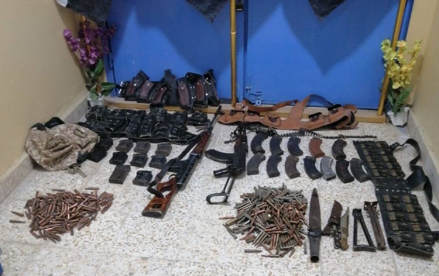 اسلحة تم ضبطها خلال النزاع العشائري في الشنافية