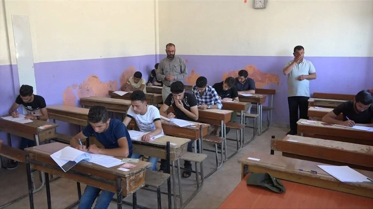 طلاب بكالوريا سوريون
