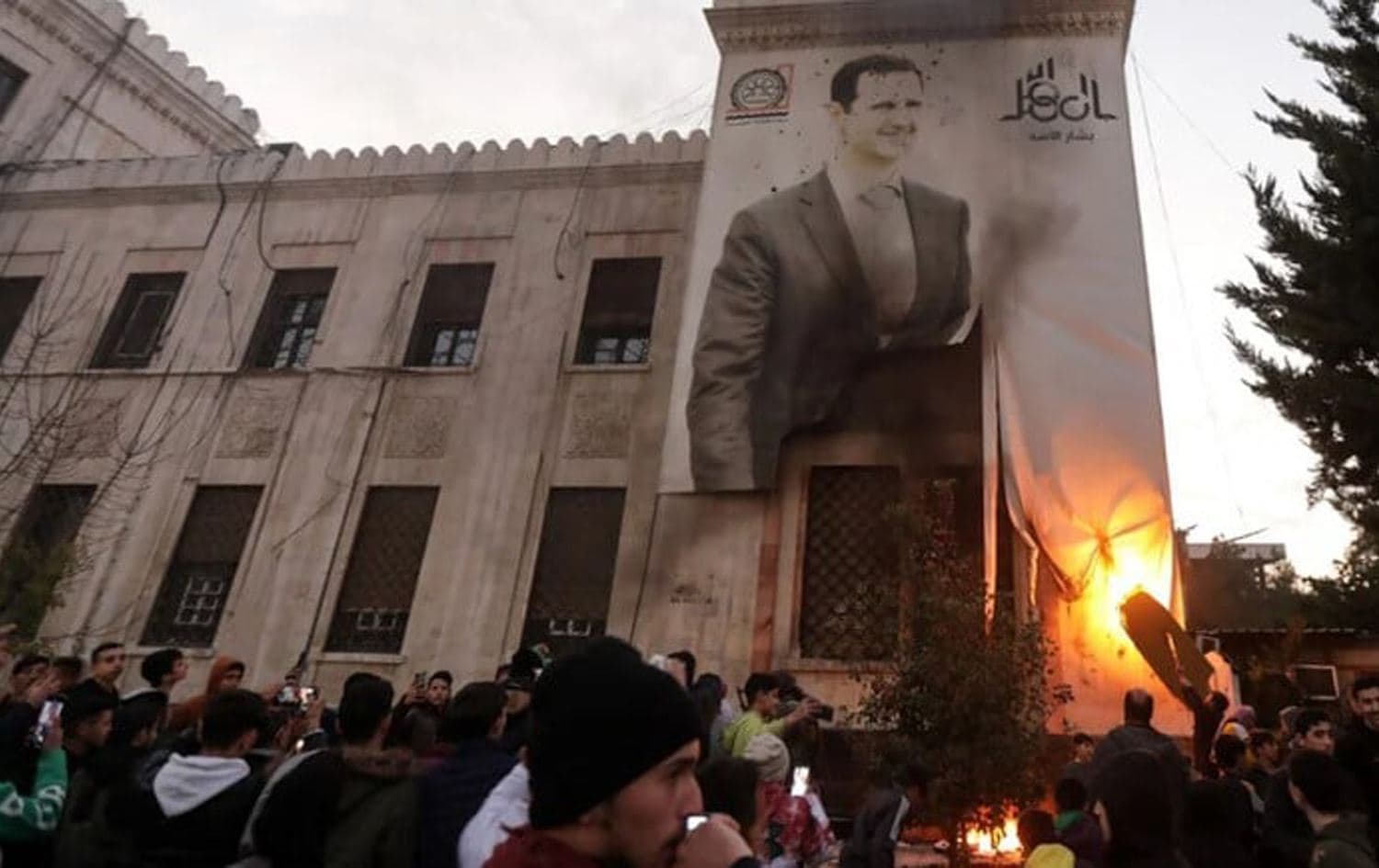 بعد ستة أشهر على سقوط الأسد.. أكثر من 7 آلاف قتيل في سوريا