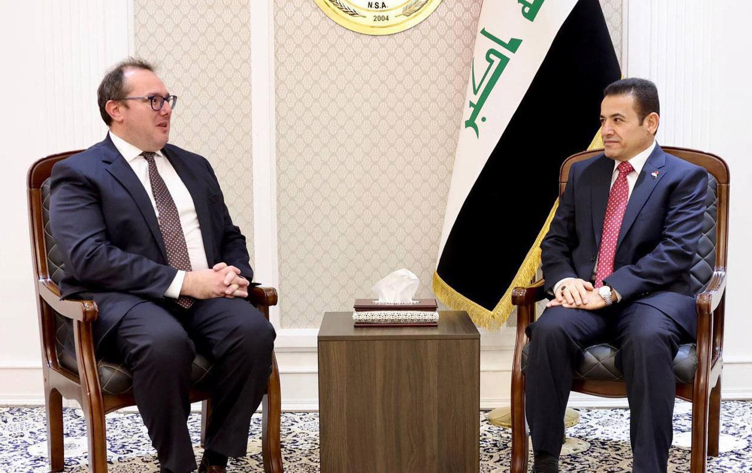 لقاء قاسم الأعرجي وجوش هاريس