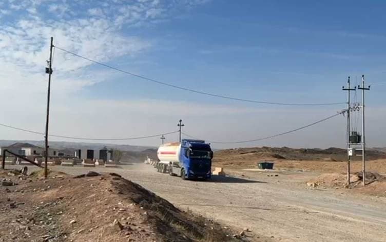 صدّرت اليوم السبت، أول شحنة من الغاز المسال (LPG) إلى المدن، عقب حادثة الاستهداف.