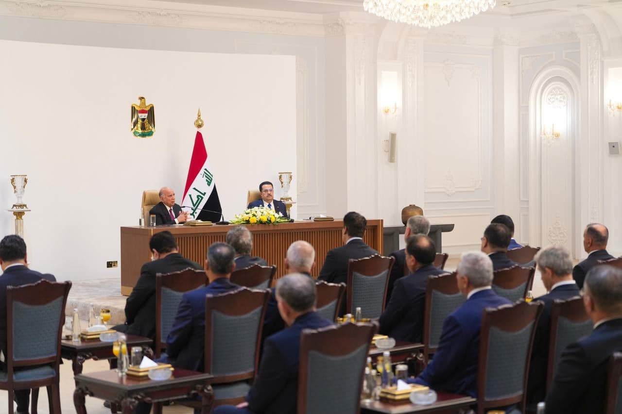 السوداني مع السفراء العراقيين الجدد